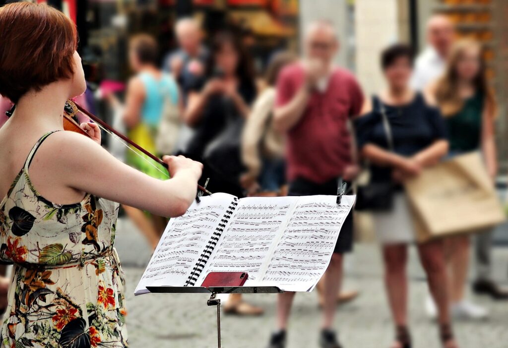 noname 13 street music 4335710 1920
